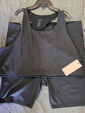 6X Girlfriend Collective Black Layered Cold-Shoulder Tank